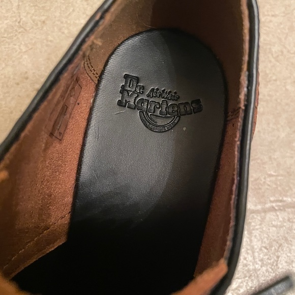 NWOB Doc Martens Leona Lo Vintage Smooth Leather Heeled Shoes Size 6 - Picture 11 of 13